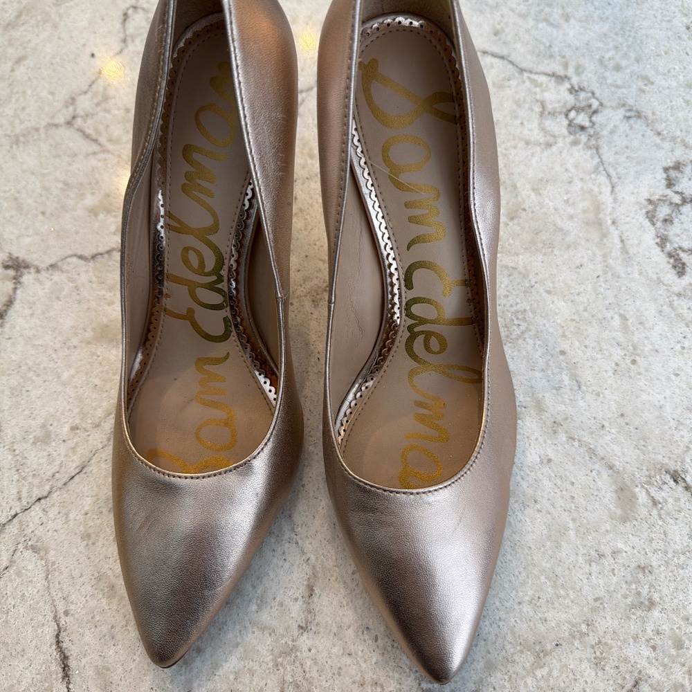 Gold 3 inch heels